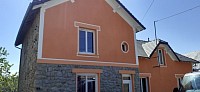 Rénovateur coloré hydrofuge pour façade.